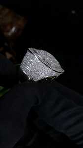 Anillo de cóctel de lujo para hombre con moissanita de corte brillante redondo, plata 925, engaste pavé, diseño geométrico, joyería de boda - Product Image 4