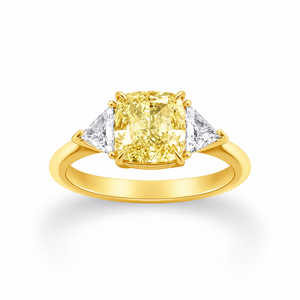Bague de fiançailles élégante pour femme, sertie d'un diamant de laboratoire taille coussin, bijoux fins de mariage. - Product Image 1
