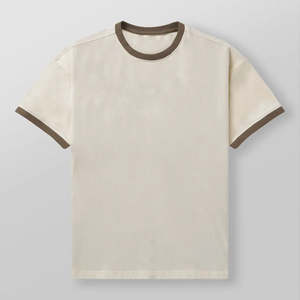 เสื้อยืดแขนสั้นผู้ชายสไตล์คลาสสิก ดีไซน์ทันสมัย ใส่สบาย น้ำหนักปานกลาง คอเสื้อตัดสี พร้อมชายเสื้อยืดแบบยืดหยุ่น - Product Image 3