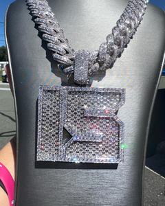 จี้เพชรฮิปฮอปคลาสสิกสำหรับผู้ชาย จี้ตัวอักษรแบบกำหนดเอง เงินแท้ 925 ประดับเพชรโมอิสซาไนต์  จี้ชื่อย่อ  ผ่านการทดสอบเพชร - Product Image 2