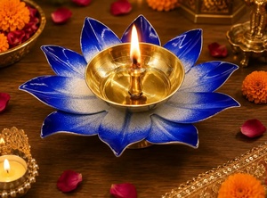 Ensemble de porte-bougie en céramique florale, design lotus, décoration de table d'intérieur pour Diwali, utilisation dans le salon - Product Image 6
