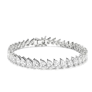 Bracelet en diamant de tennis en forme de poire inclinée - Or 9k, 14k, 18k - Product Image 5