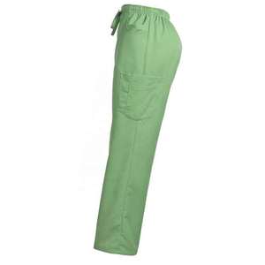 Ensemble de blouses médicales personnalisées en gros pour infirmières, fabriqué au Pakistan en tissu tricoté, ensemble de blouses classiques personnalisées - Product Image 6
