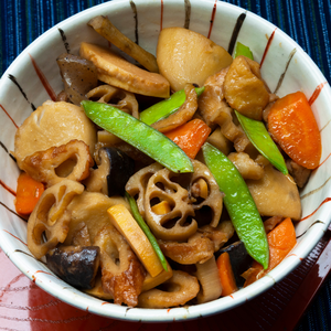 Raíz de Loto en Conserva con Champiñones, Apta para Veganos, Lista para Comer, de Fábrica en Vietnam - Product Image 3