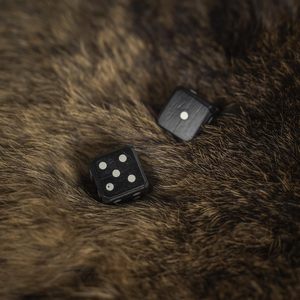 Dés en os de buffle élégants, faits à la main, naturels, pour jeux d'intérieur, dés à 6 faces personnalisables, cubes de qualité authentique - Product Image 1