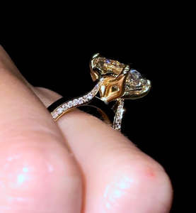 แหวนเพชรทรงรี 3 กะรัต VS1 ทองคำแท้ 14K ประดับเพชรเลี้ยงในห้องปฏิบัติการ สำหรับงานหมั้น - Product Image 5