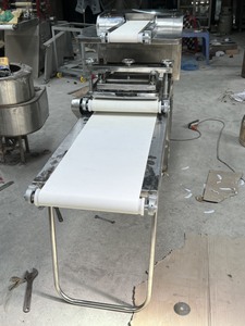Four rotatif multifonctionnel électrique automatique portable haut de gamme 750W 220V/380V à 8 plateaux, garantie 1 an, modèle 2026 Minh Tam MV3BT - Product Image 2