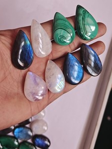 Opale naturelle cabochon taille ovale, pierre précieuse lâche polie, éclats multicolores irisés, jeu de couleurs, certifiée par un tiers, Rajasthan - Product Image 3