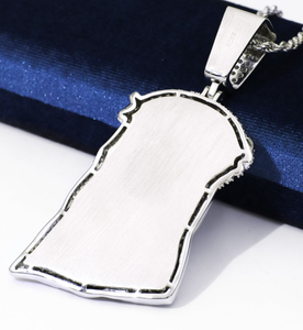 Pendentif Hip Hop Jésus, Bijoux Haut de Gamme, Chaîne en Acier Inoxydable Plaqué Or et Argent, Grand Moissanite Givré Certifié IGI, Idéal pour les Fêtes - Product Image 3
