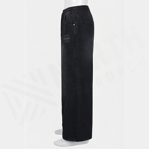 Pantalon en jean taille haute coupe large délavé foncé pour homme, en coton, décontracté, coupe ample, style automne, avec logo sur le devant et poches. - Product Image 4