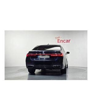 BMW Serie 7 740i M Sport, Modelo de Junio de 2021, con 132,705 km, Volante a la Izquierda, Caja de Cambios Automática - Product Image 4