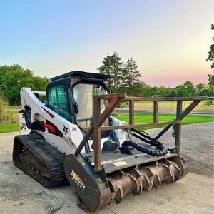 Achetez le chargeur Bobcat T770 avec broyeur forestier, engin de terrassement, moteur, pompe haute performance et boîte de vitesses - Product Image 2