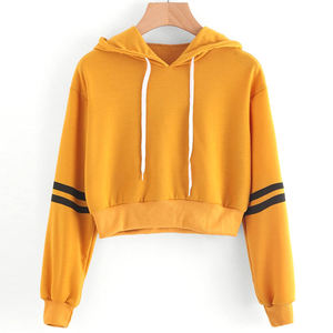 Sweat à capuche court d'hiver pour femme, impression de logo personnalisée sur le devant, manches longues, en coton, vente en gros OEM - Product Image 1