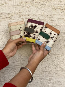 กระเป๋าคลัทช์หนังวัวขนสัตว์แบบลำลองมีสไตล์ที่ใส่บัตรและเส้นผมบนหนังกระเป๋าใส่เหรียญขนาดเล็ก - Product Image 4