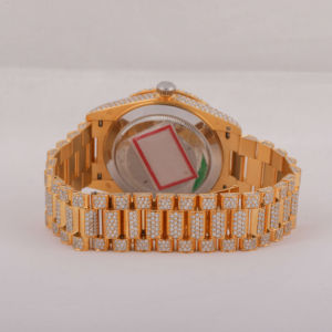 Reloj de Moda Personalizado de Alta Calidad con Movimiento de Cuarzo y Diamantes VVS Cultivados en Laboratorio, 41 mm, Totalmente Cubierto de Diamantes, de Lujo, al por Mayor para Hombre - Product Image 3