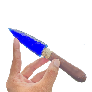 Cuchillo de cristal con mango de obsidiana azul de alta calidad, hoja tallada a mano con punta de flecha, decoración espiritual, decoración para brujas, venta al por mayor - Product Image 4
