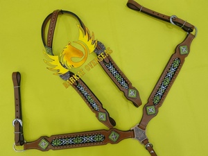 Ensemble d'accessoires de selle western saisonnier léger en cuir véritable perlé coloré pour chevaux, comprenant la têtière et la selle de poitrine - Product Image 5