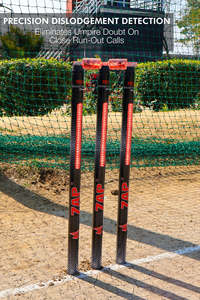 Piquets de cricket LED ZAP Apex |   Sapins lumineux de qualité supérieure avec un design durable et des LED à haute visibilité avec une batterie longue durée - Product Image 4