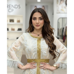 Robes longues de style pakistanais pour femmes, tendances CP |   Caftan Abaya élégant brodé d'or avec ceinture pour femmes, style modeste - Product Image 6