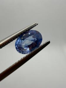 Zafiro Azul Natural de 1.68 Quilates, Corte Ovalado de 8x6x4mm, Gema Preciosa Suelta Facetada con Juego de Color, Zehra Gems para Joyería de Ceilán - Product Image 5