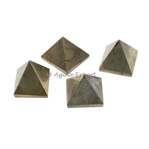 Vente en gros obsidienne noire naturelle unique petite pyramide de pierres précieuses Feng Shui sculpté thérapie de méditation Reiki fabriqué en Inde - Product Image 6