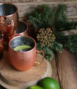 Juego de tazas de cobre con diseño de flor de cerezo, tazas reutilizables hechas a mano para bebidas, colección premium duradera. - Product Image 1