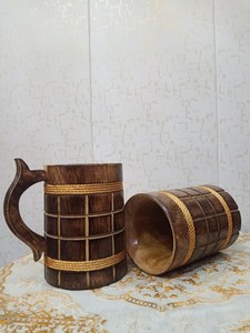Taza de Cerveza de Madera Clásica Hecha a Mano de Calidad Superior, Ecológica, con Asa, Taza de Madera de Mango, Accesorio Clásico de Bar, Reutilizable - Product Image 4