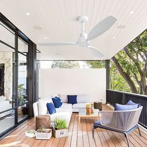 Ventilador de techo de hoja de madera de perfil bajo de 52 pulgadas con control remoto de 6 velocidades para patio y sala de estar - Product Image 3