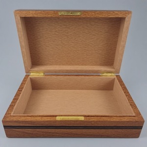 Luxury Smooth Polished Wooden Cigar Case Crafted For Classic Appeal With Durable Construction And Refined Finish - Product Image 3