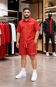 REXFIT SPORTS 2026 Ensemble short et chemise personnalisés pour homme en nylon rouge, chemise à manches courtes boutonnée à motif ton sur ton et short à cordon de serrage - Product Image 2