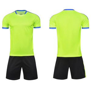 Tenue de football au design innovant, vêtements de sport 100% polyester, maillots de club de football pour hommes, uniforme de football à séchage rapide - Product Image 1