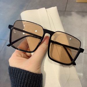 Fashion <b>Large</b> <b>Frame</b> Metal UV400 Sunglasses with Custom Logo Unisex Luxury Outdoor Shade Black <b>Frame</b> AC Lenses - Product Image 2