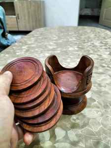 Sous-verres en bois faits main, design classique, de haute qualité et à prix raisonnable, pour la décoration de la maison, fabriqués en Inde. - Product Image 2