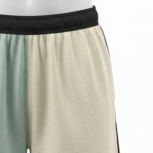 กางเกงขาสั้นแฟชั่นคุณภาพสูง ผ้าโพลีเอสเตอร์ 100% ลายซีร์ซัคเกอร์ พร้อมซิปที่กระเป๋า - Product Image 3