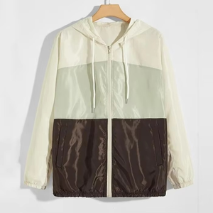 Veste coupe-vent légère personnalisée à blocs de couleur pour homme, résistante à l'eau, pour le sport en extérieur, avec fermeture éclair intégrale et logo frontal - Product Image 5
