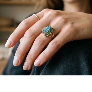 Party Wear 925 Sterling <b>Silver</b> Gold Plated Jewelry Apatite <b>Emerald</b> Gemstone Women Wear Fashionable <b>Ring</b> - Product Image 6