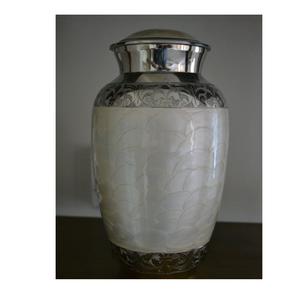 Urna Funeraria Decorativa para Adultos con Diseño Artístico y Estructura Resistente para un Tributo Duradero y un Almacenamiento Seguro - Product Image 1