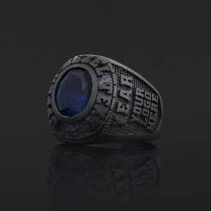 แหวนสั่งทำ BOJ รุ่น 001 สลักชื่อและโลโก้ตามต้องการ แหวนเงินแท้ 925 ชุบทอง ดีไซน์ทำมือ ราคาพิเศษ - Product Image 6