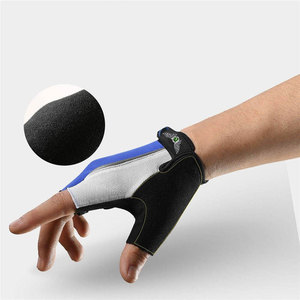 Gants de vélo en matériau respirant et flexible avec paume rembourrée pour un confort supplémentaire, gants de VTT pour cyclistes professionnels - Product Image 4