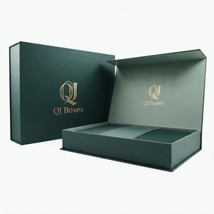 Emballage de luxe vert avec couvercle à rabat, boîtes rigides en carton personnalisées, boîtes pliantes avec fermeture magnétique, boîte cadeau - Product Image 1