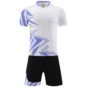 Tenue de football pour hommes MILIENZ SPORTS APPAREL, kit personnalisé pour équipe, grande taille, rouge, blanc, bleu, impression 3D, polyester respirant, coupe ajustée - Product Image 3