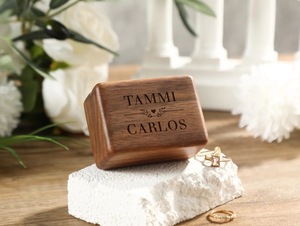 Boîte en bois rectangulaire écologique pour le rangement de bijoux et cadeaux - Intérieur doux pour articles délicats - Noël, Nouvel An chinois, décoration de table - Product Image 4