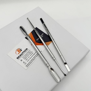 Ensemble de 6 pousse-ongles multifonctionnels en acier inoxydable de luxe, outils de manucure et de pédicure, coupe-ongles, ciseaux avec boîte d'emballage - Product Image 5