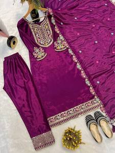 Conjunto de Salwar Kameez de Seda Georgette Festivo 2026, Bordado con Espejos y Gota Patti, Diseño de Alta Costura Pakistaní para Bodas y Fiestas, Color Rosa - Product Image 5