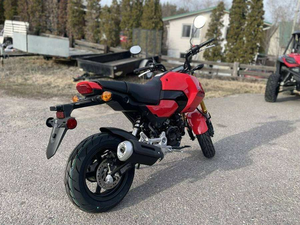 NUEVA Motocicleta de Calle HONDA Grom Base 2026 - Product Image 4