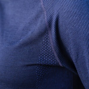 Chemise de compétition équestre de haute qualité, extensible dans 4 directions, en tissu technique doux au toucher, idéale pour la compétition et les spectacles. - Product Image 5