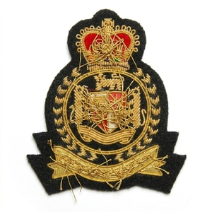 Écusson brodé personnalisé en forme de couronne dorée, à coudre, pour uniformes, vestes, casquettes et décoration de vêtements - Product Image 6