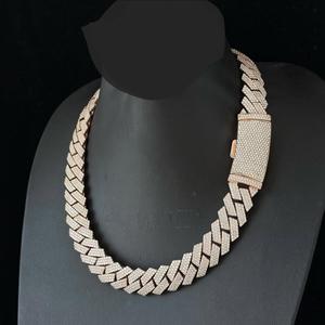 Collier chaîne à maillons en moissanite taille brillant 18 mm, luxe, en argent sterling plaqué or, pour bijoux de mariage certifiés, pour homme - Product Image 2