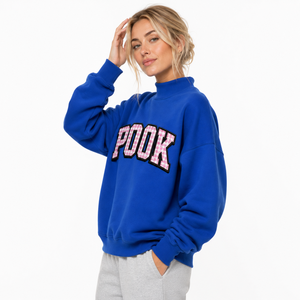 Sudadera de cuello alto a cuadros para mujer con apliques de letras griegas bordadas, 100% algodón, estilo oversized. - Product Image 2