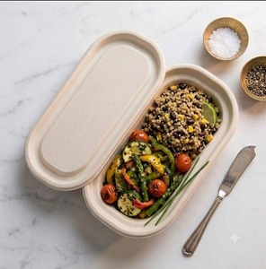 Contenedor de comida desechable de 500 ml, ovalado, de bagazo, con tapa, blanco, compostable, apto para microondas - Product Image 2